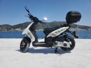 Piaggio Typhoon 125 4t